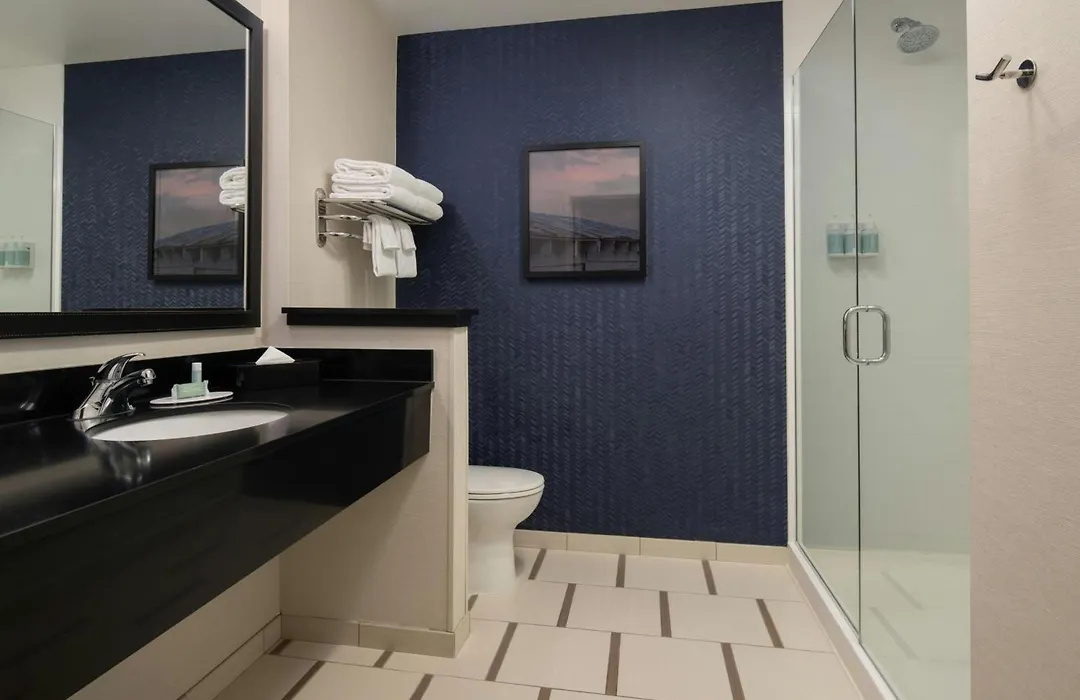 Fairfield Inn & Suites By Marriott Santa Cruz-1