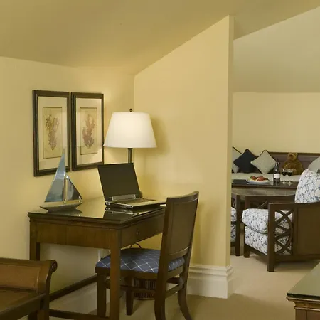 West Cliff Inn, A Four Sisters Inn-3