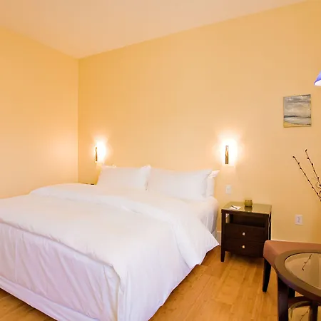 Pacific Blue Inn-3